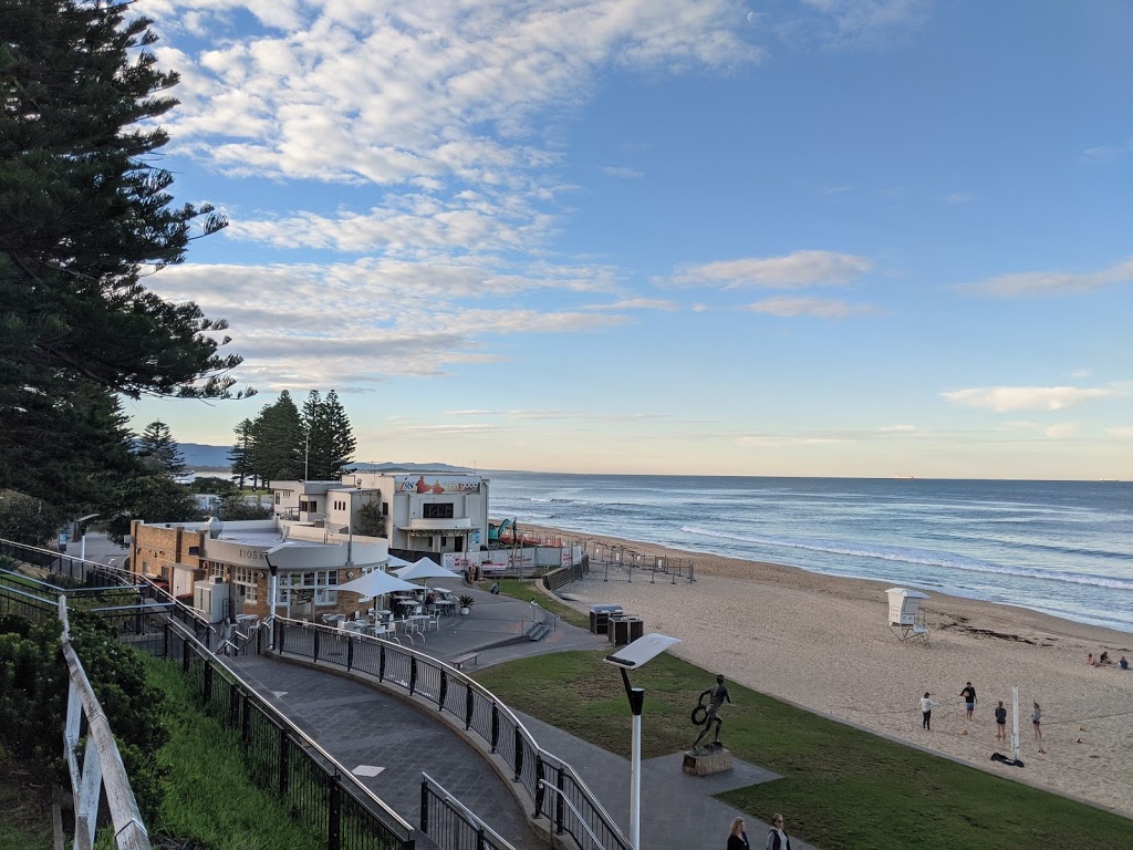 North Wollongong Surf Club Function Centre | 1A Cliff Rd, Wollongong NSW 2500, Australia | Phone: (02) 4229 7387