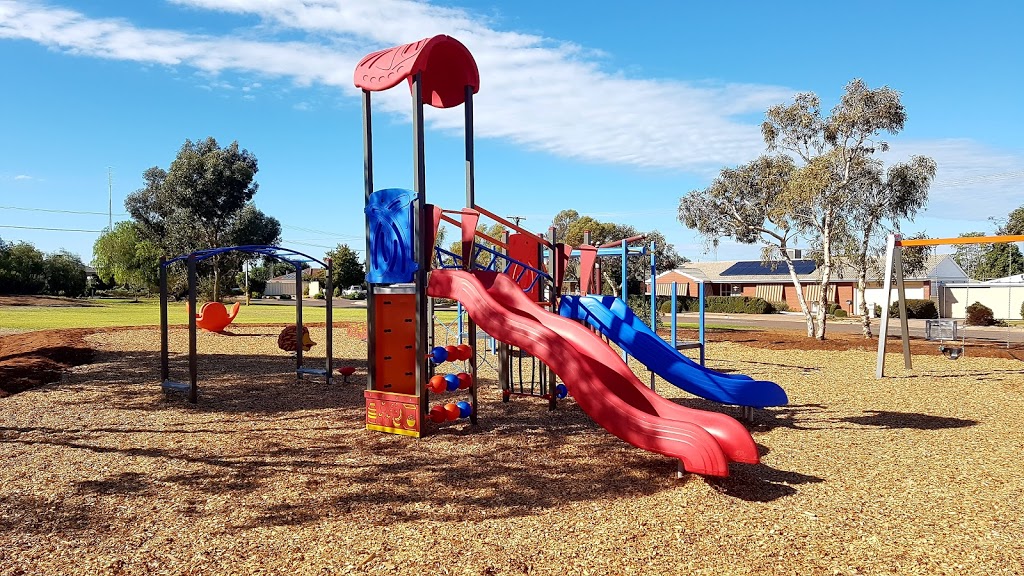 Travers Street Reserve | Travers St, Whyalla Norrie SA 5608, Australia | Phone: (08) 8640 3444