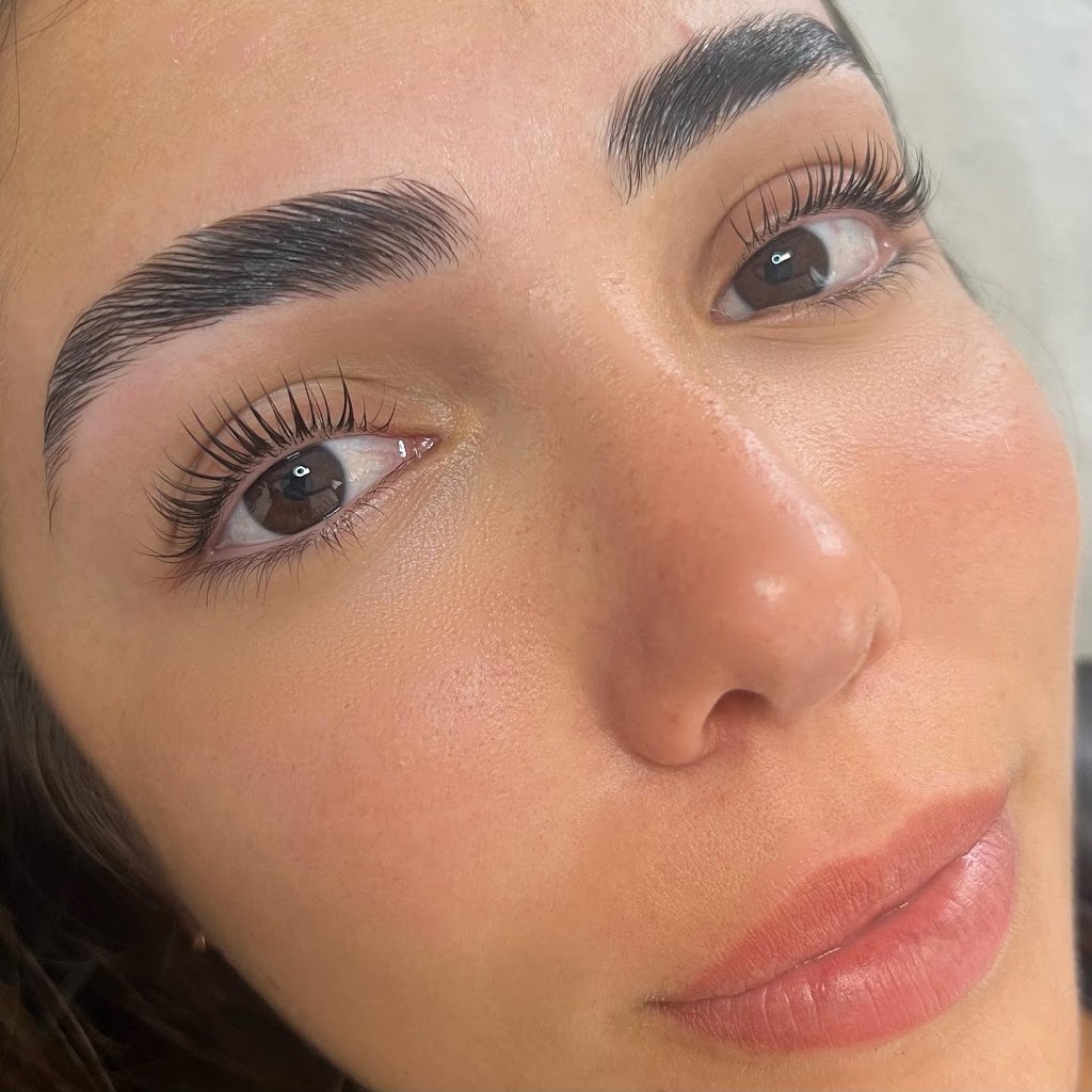 Isola Beauty | 7 Russell St, Corrimal NSW 2518, Australia | Phone: 0402 631 906