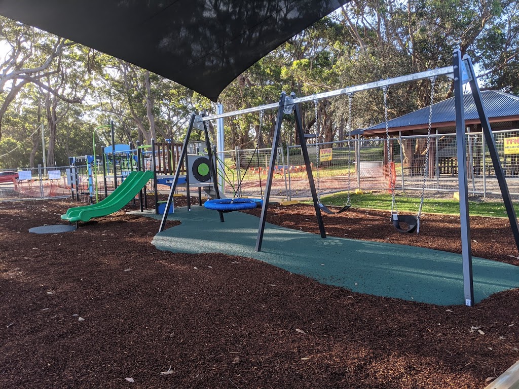 Moona Moona Beach Playground | park | 7 Tapalla Ave, Huskisson NSW 2540, Australia