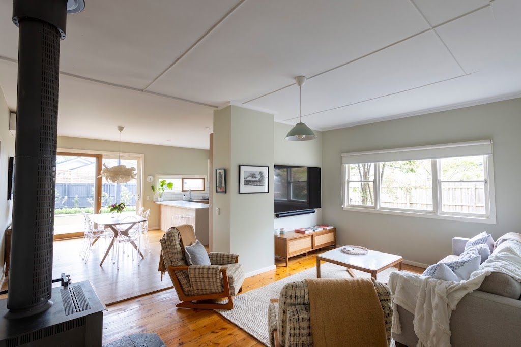 Flophouse - Magnolia Cottage | lodging | 10 Albert St, Trentham VIC 3458, Australia | 0438160671 OR +61 438 160 671