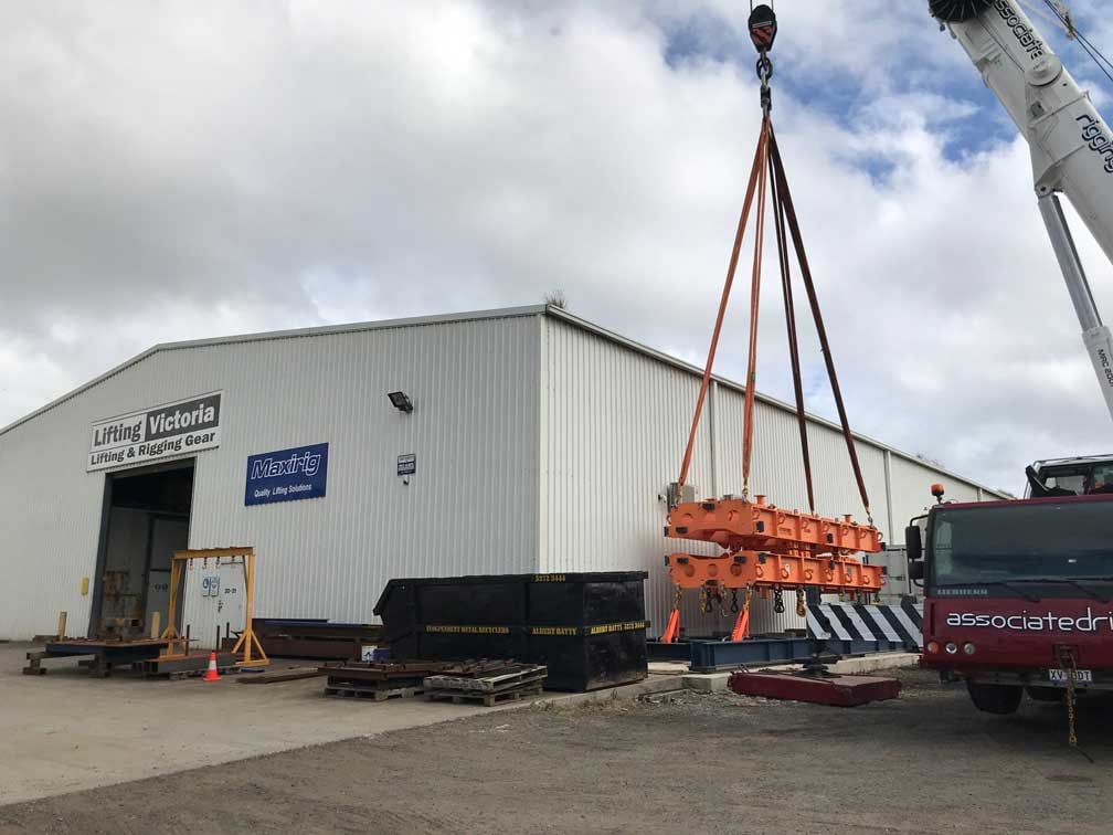 Lifting Victoria | 19 Industrial Pl, Breakwater VIC 3219, Australia | Phone: (03) 5229 9508