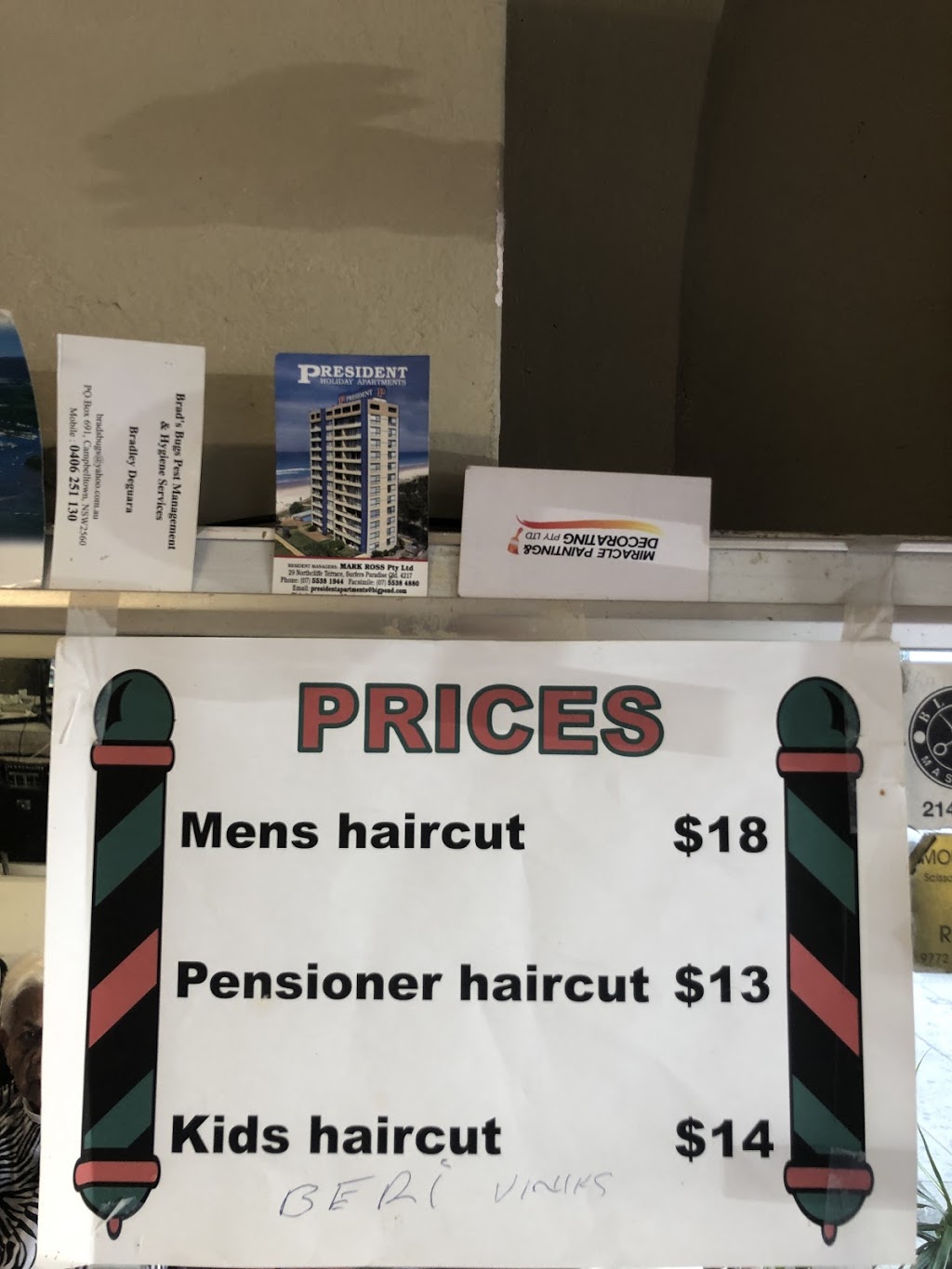 Chris barber shop | 135 Morehead St, Waterloo NSW 2017, Australia | Phone: (02) 9698 1247