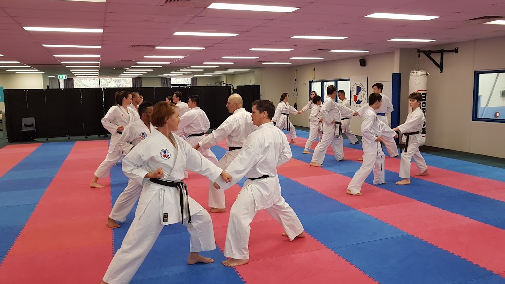 Menai Indoor Sports Centre | 98-150 Allison Cres, Menai NSW 2234, Australia | Phone: (02) 8536 9777
