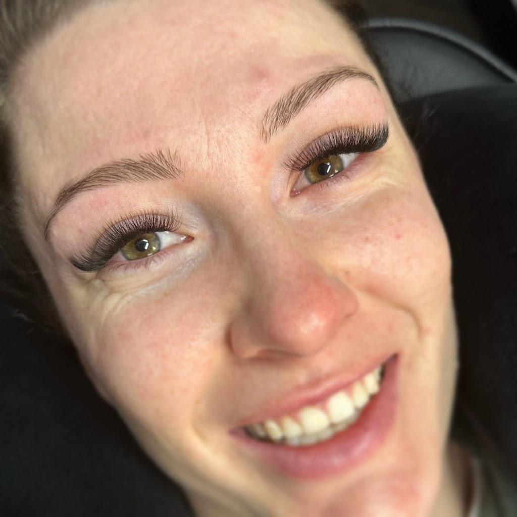 Beauty Moments - Lash Extensions & Lifts | 47 Serengeti Cct, Silverdale NSW 2752, Australia | Phone: 0413 477 866