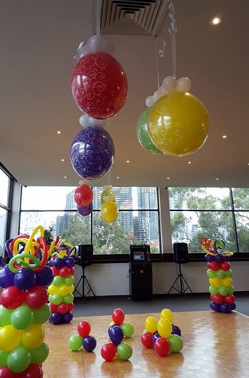 Beyond Balloons | 500 Broad Gully Rd, Diamond Creek VIC 3089, Australia | Phone: 0414 393 302