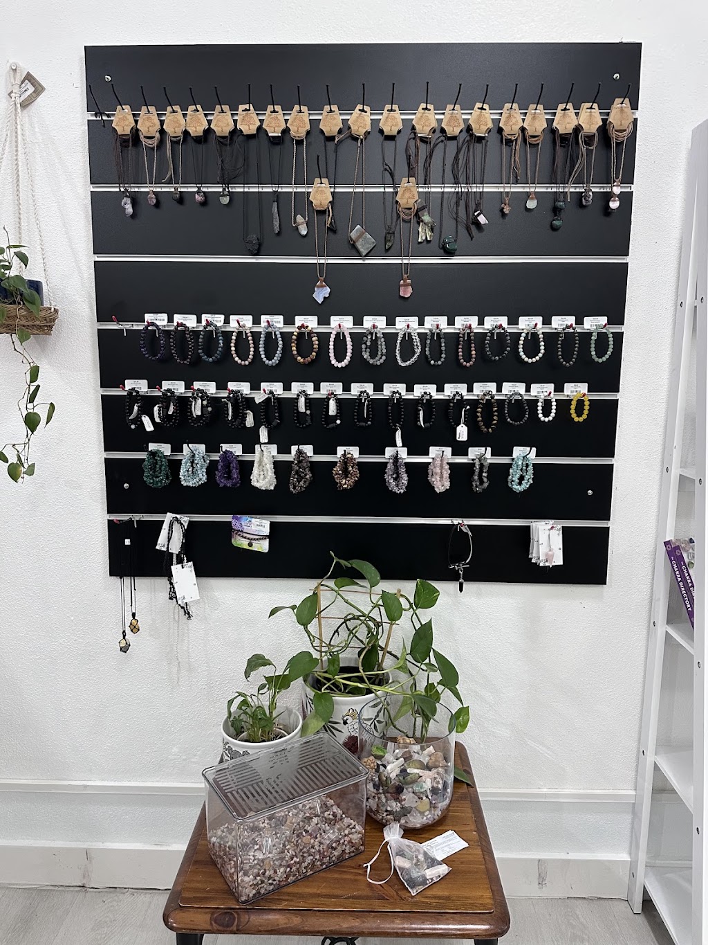 Wild Violet Studio | 15 Main St, Eildon VIC 3713, Australia | Phone: 0493 291 315
