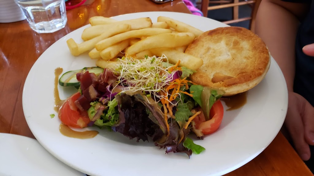 Pie In the Sky | 43 Olinda-Monbulk Rd, Olinda VIC 3788, Australia | Phone: (03) 9751 2128