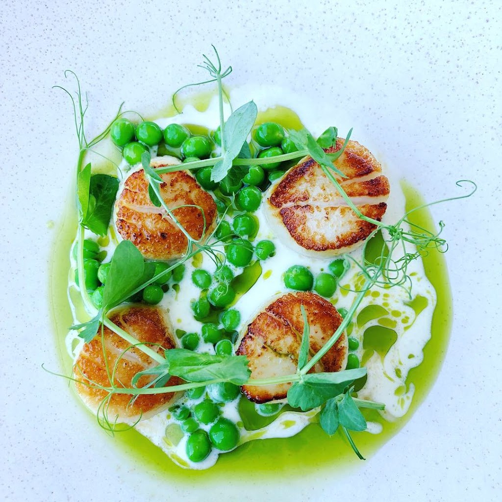 Sails on Lavender Bay | 2 Henry Lawson Ave, McMahons Point NSW 2060, Australia | Phone: (02) 9955 5998