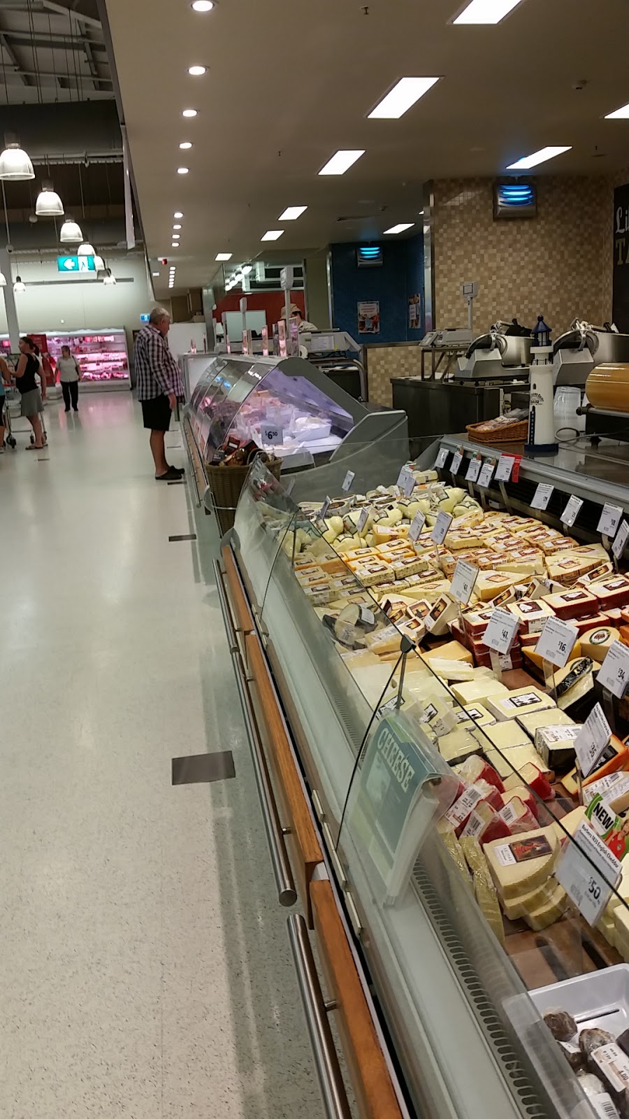 Coles Deeragun | supermarket | Woodlands Village Shopping Centre, Bruce Hwy, Deeragun QLD 4818, Australia | 0747517400 OR +61 7 4751 7400
