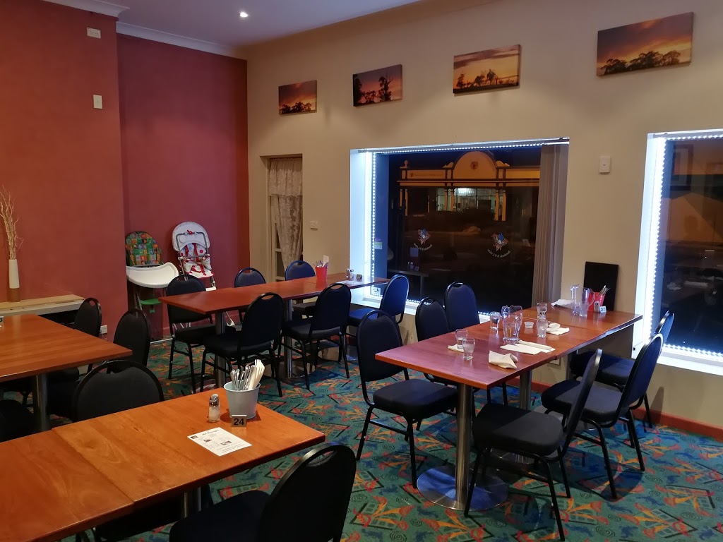 Club Bombala | restaurant | 156 Maybe St, Bombala NSW 2632, Australia | 0264583017 OR +61 2 6458 3017