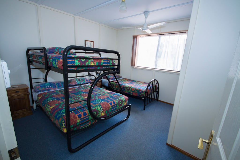 Nornalup Riverside Chalets | lodging | 6686 South Coast Hwy, Nornalup WA 6333, Australia | 0898401107 OR +61 8 9840 1107