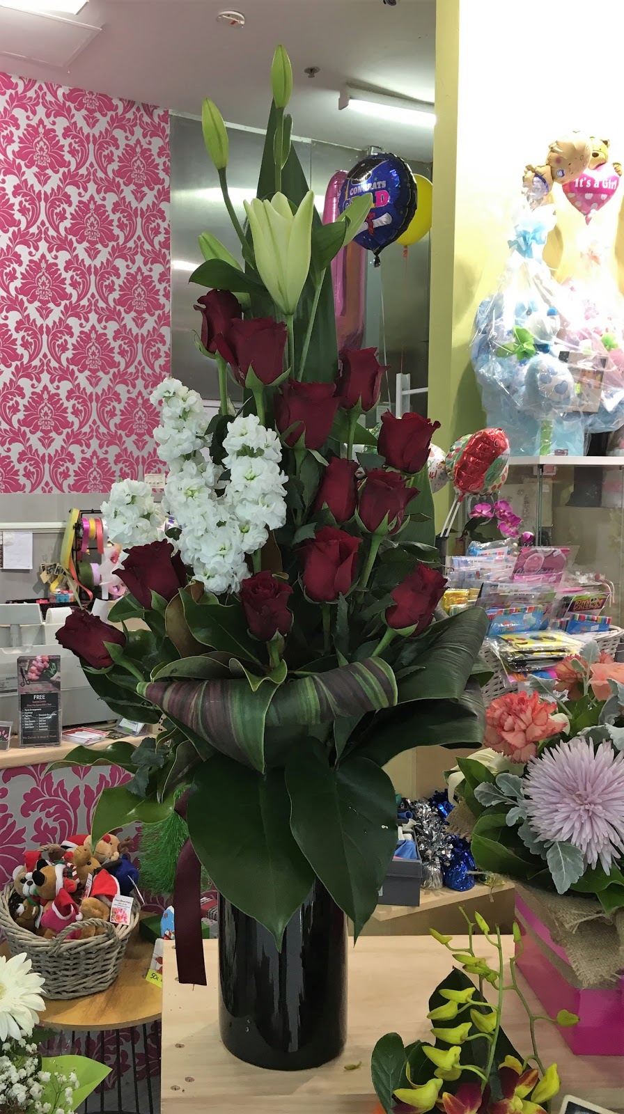 Jinans Floral Palace | florist | 8-36 Station St, Fairfield NSW 2165, Australia | 0297263907 OR +61 2 9726 3907