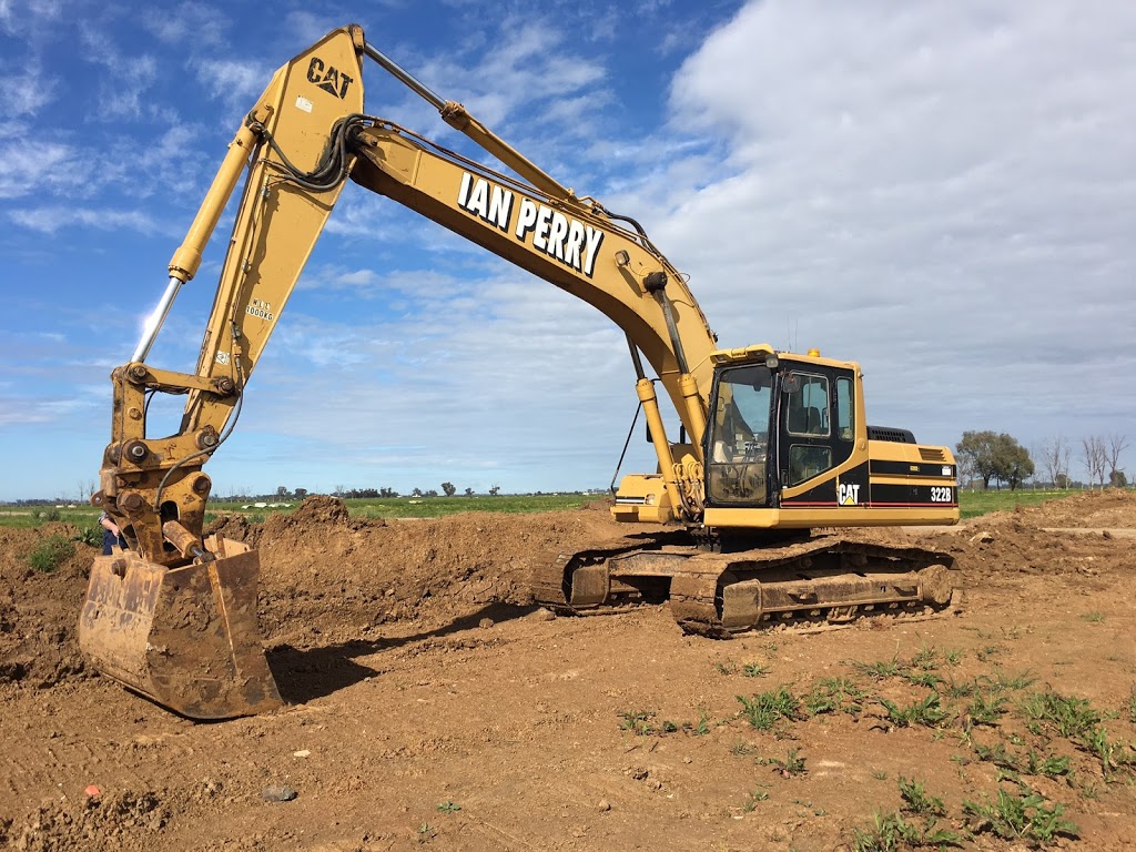 Ian Perry Earthmoving and Excavations | 12 Edgar St, Tatura VIC 3616, Australia | Phone: 0428 351 980