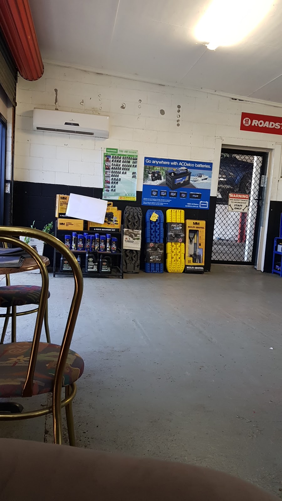 Robo’s Tom Leyden Tyres & Mechanical | 11 OShanesy St, Gracemere QLD 4702, Australia | Phone: (07) 4933 1395