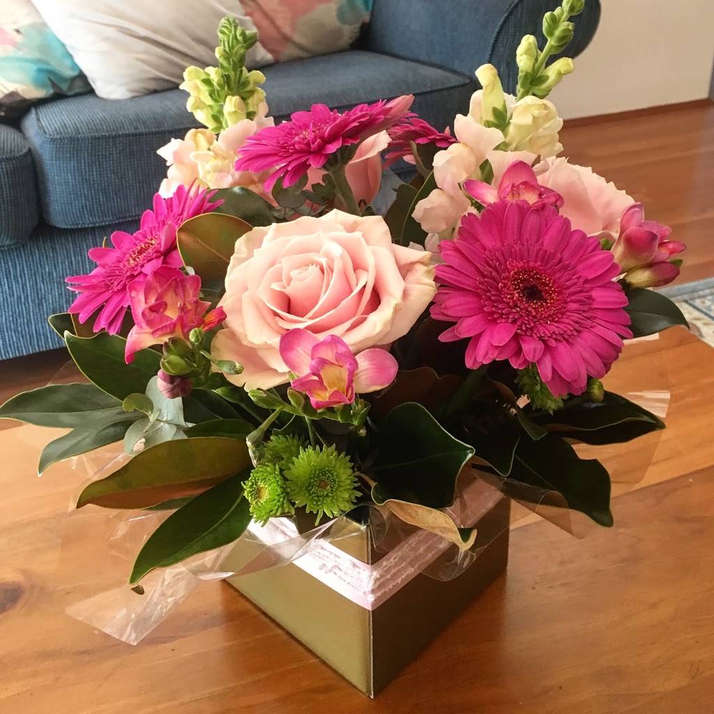 Flowers With Devotion | florist | 306 Railway Parade, Carlton NSW 2218, Australia | 0295536003 OR +61 2 9553 6003