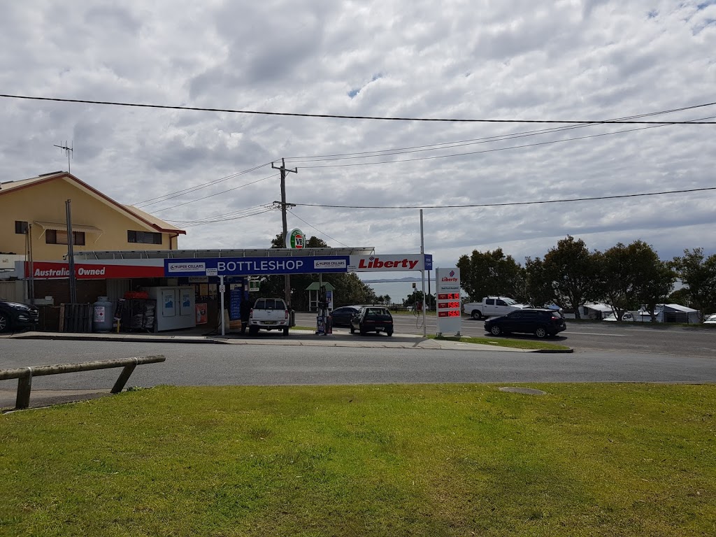 Bonny View Store | gas station | 923 Ocean Dr, Bonny Hills NSW 2445, Australia | 0265855273 OR +61 2 6585 5273