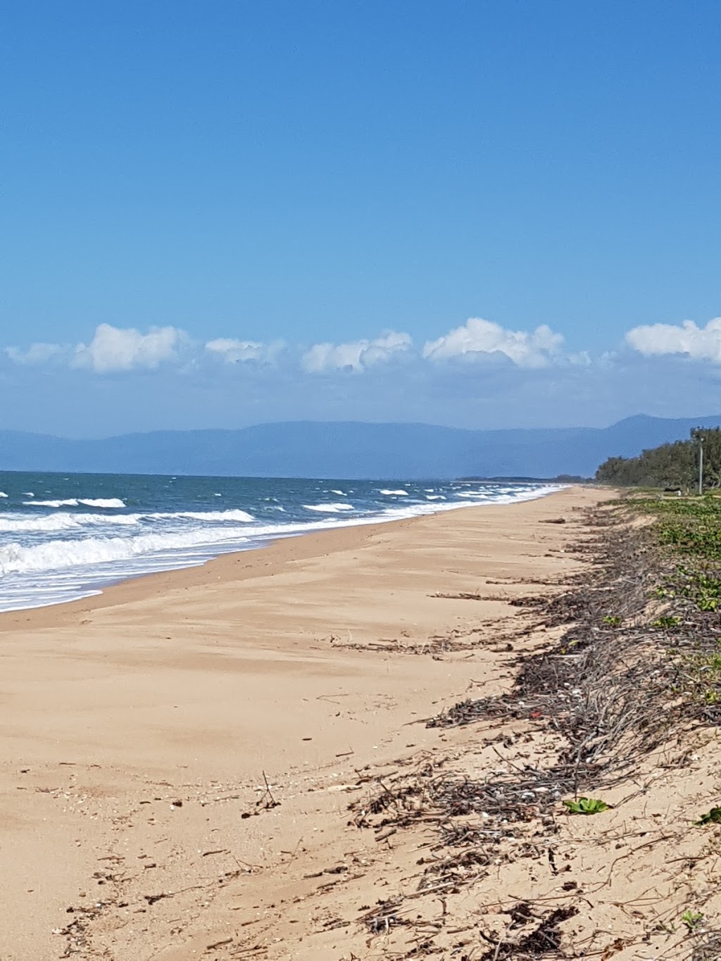 Forrest Beach RV Park | 3 Leichhardt St, Forrest Beach QLD 4850, Australia | Phone: (07) 4777 9105