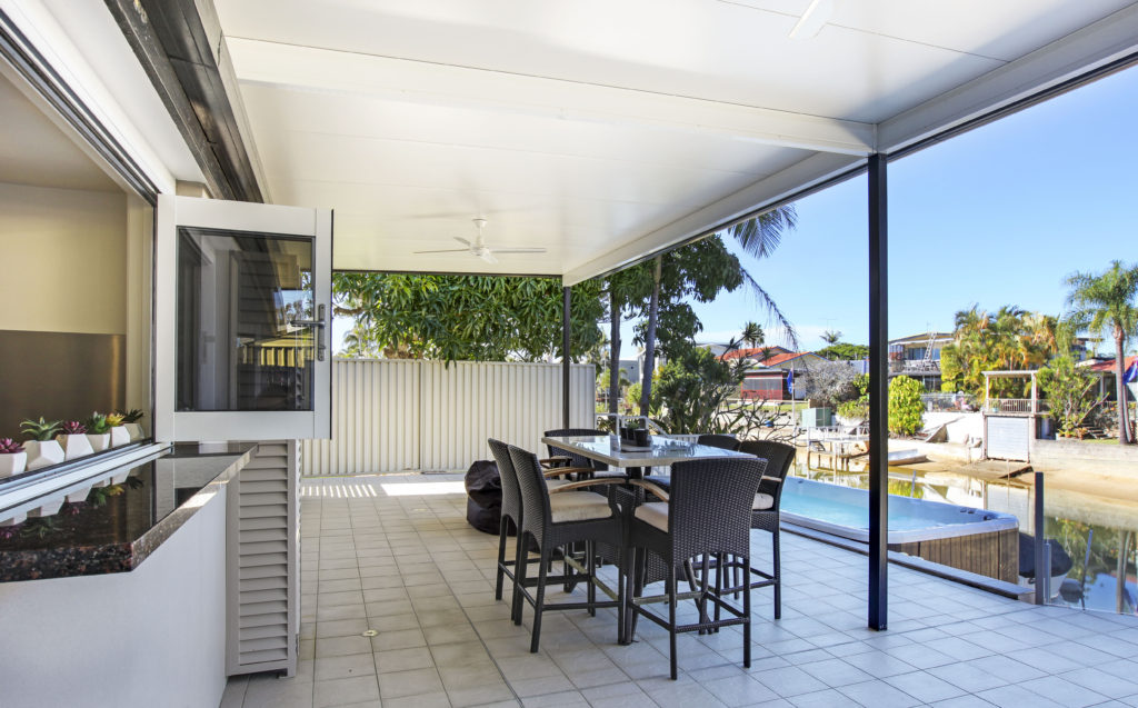 Live The Dream Holiday Homes | Broadbeach Waters QLD 4218, Australia | Phone: 0449 834 125