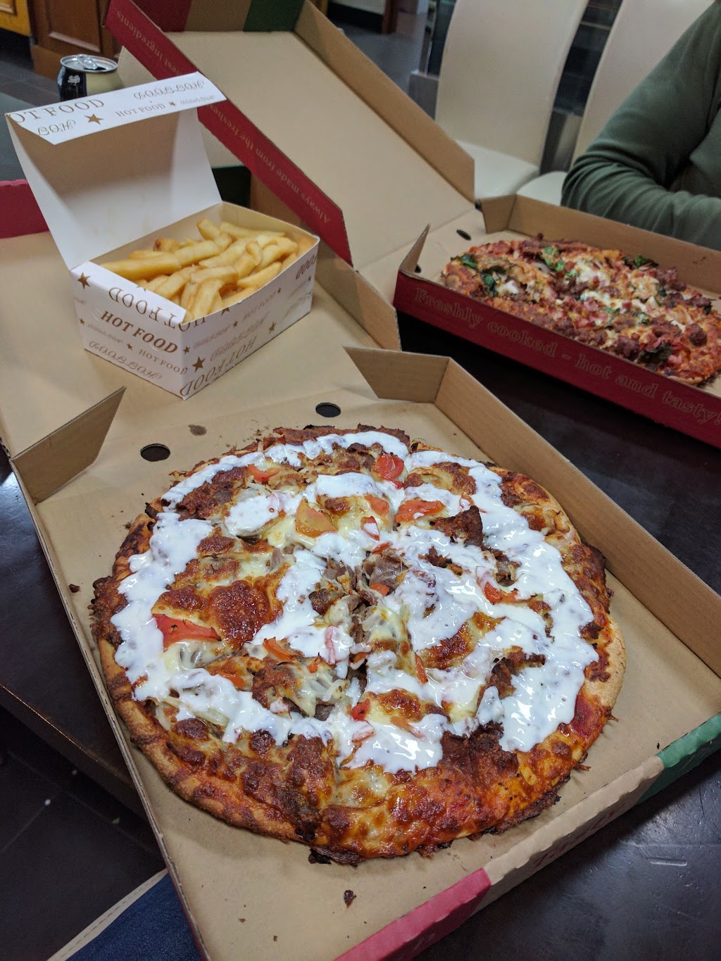 Fat Chefs Pizzeria - Ferntree Gully | meal delivery | 10/101 Station St, Ferntree Gully VIC 3156, Australia | 0397523237 OR +61 3 9752 3237