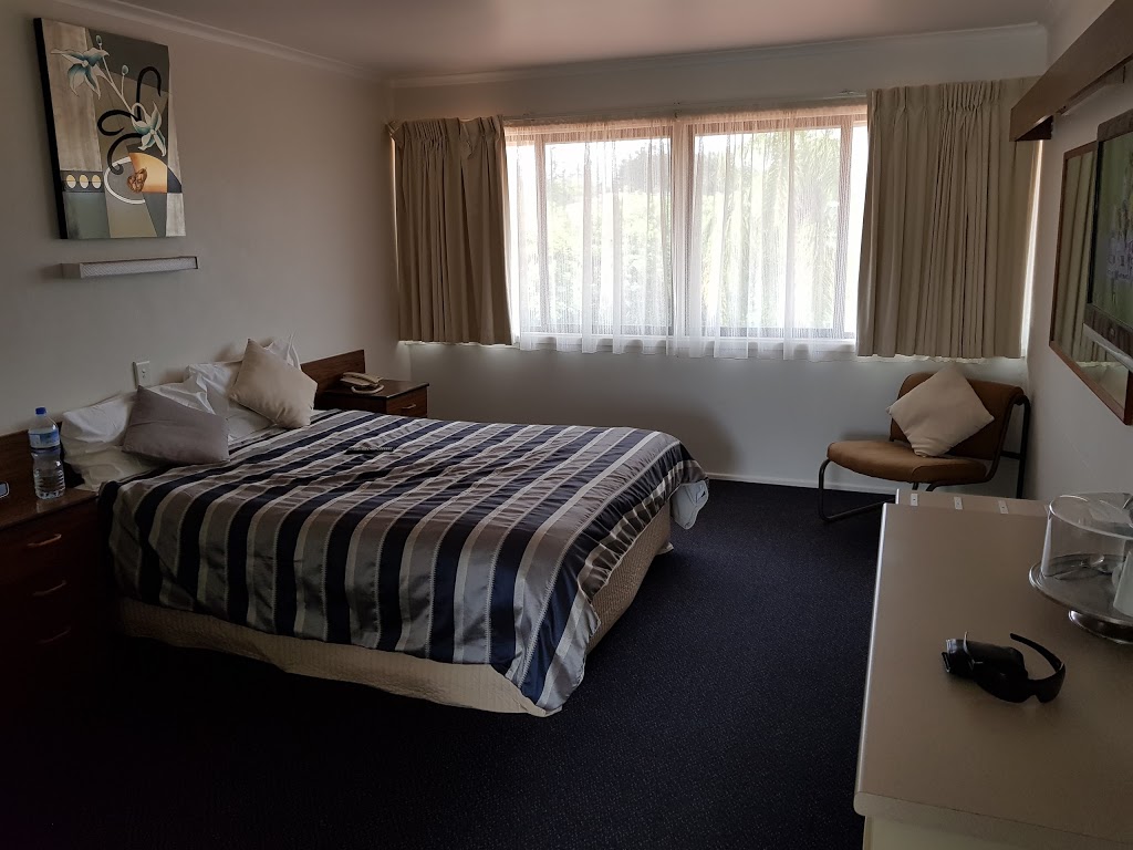 Fox Glenn Motor Inn | lodging | 30 Nicholls Rd, Monkland QLD 4570, Australia | 0754823199 OR +61 7 5482 3199
