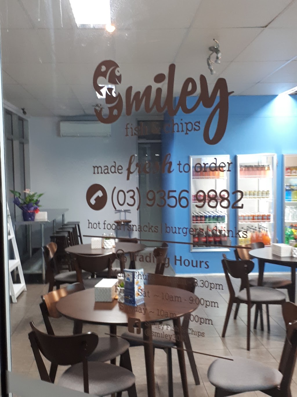 Smiley Fish & Chips | meal takeaway | 75 Leslie St, St Albans VIC 3021, Australia | 0393569882 OR +61 3 9356 9882