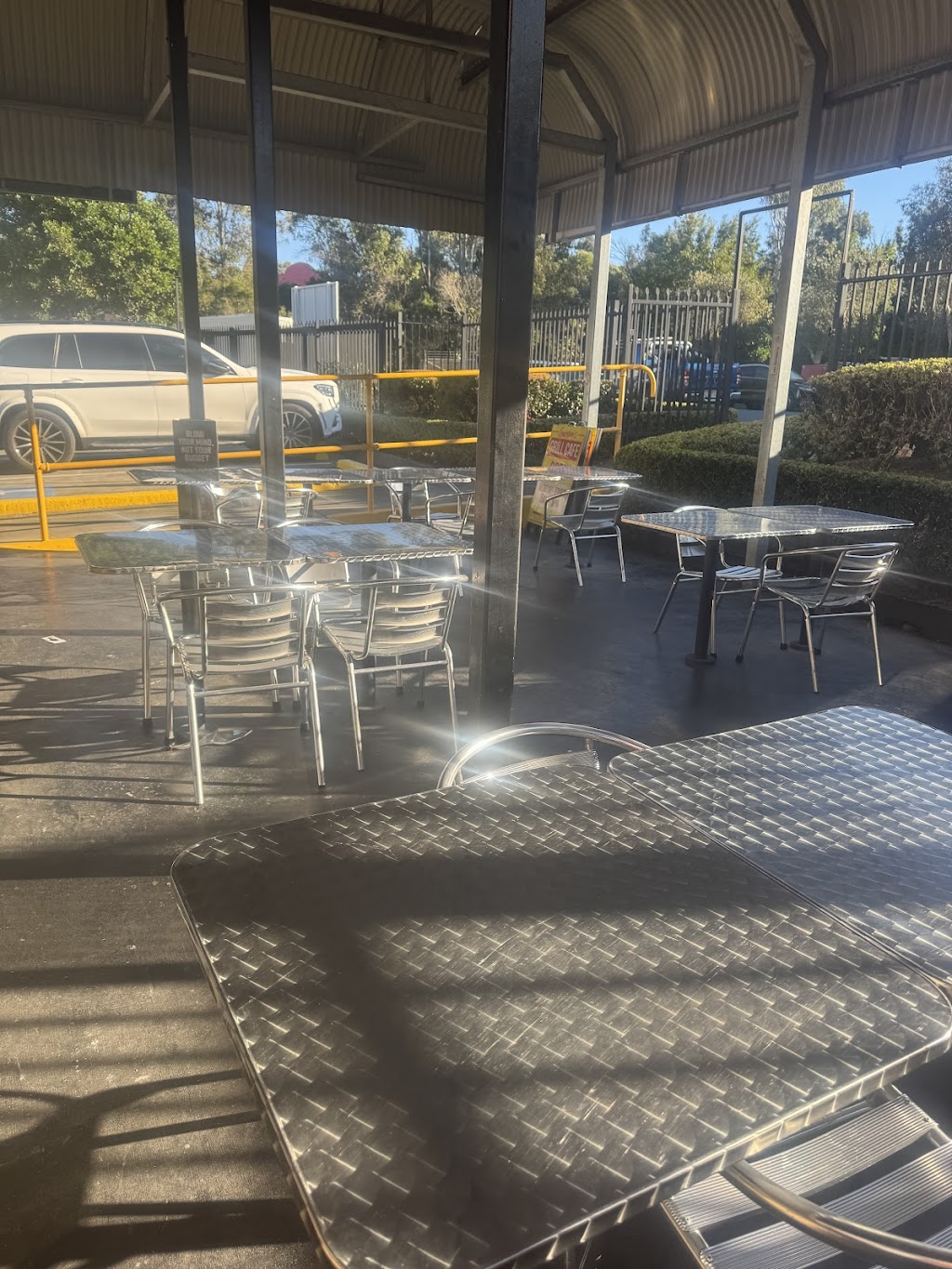 Nissi Banh Mi | 23 Gardens Dr, Willawong QLD 4110, Australia | Phone: (07) 3273 6263