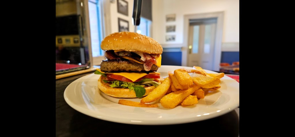 Terminus Hotel Tocumwal | 88-92 Deniliquin Rd, Tocumwal NSW 2714, Australia | Phone: (03) 5874 2015
