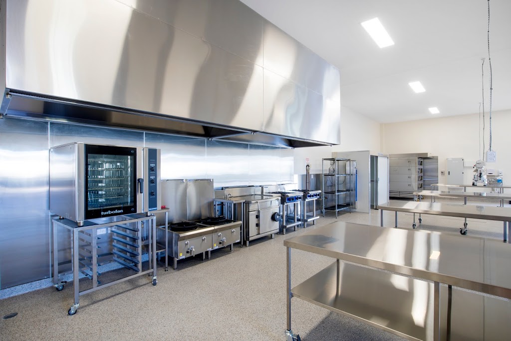 Coolum Commercial Kitchen | 1/54 Junction Dr, Coolum Beach QLD 4573, Australia | Phone: (07) 5446 1230