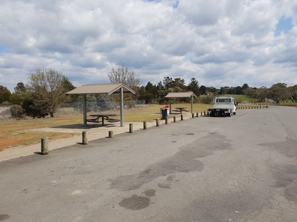 Gordon VC Rest Area |  | Hume Hwy, Sutton Forest NSW 2577, Australia | 132213 OR +61 132213