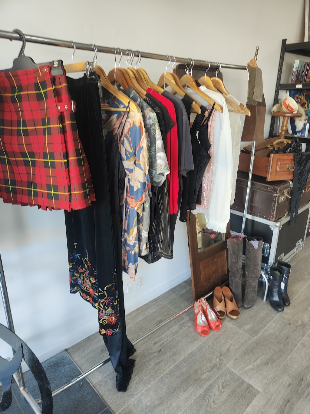 Indi9o | 105 Maybe St, Bombala NSW 2632, Australia | Phone: 0405 612 185