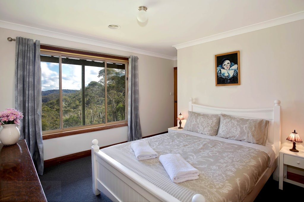 Narrow Neck Lodge | 41 Narrow Neck Rd, Katoomba NSW 2780, Australia | Phone: (02) 4787 8231