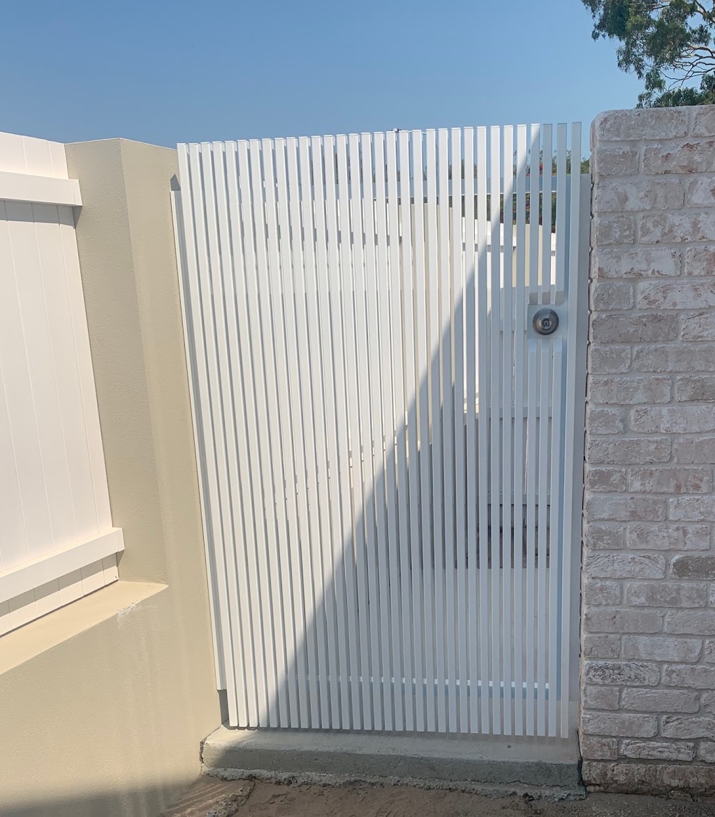 Habitat Gate Co | general contractor | 3 Moomba Ct, Bundall QLD 4217, Australia | 0478152914 OR +61 478 152 914