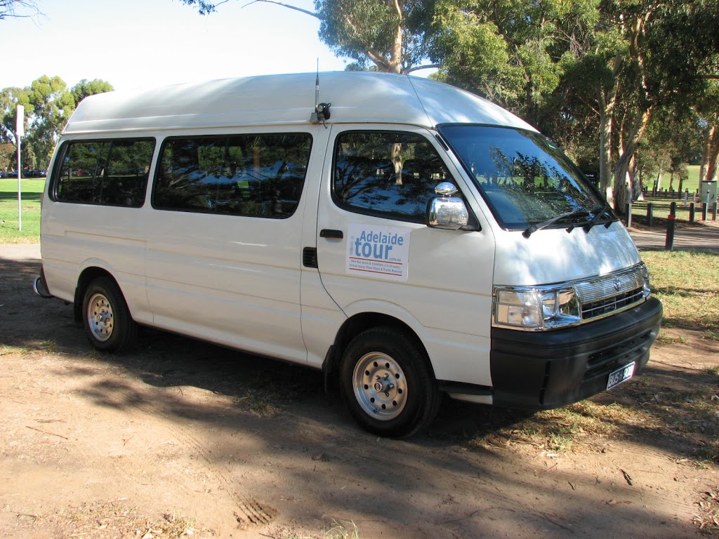 Adelaide itour Mini Buses | 127 Gloucester Ave, Belair SA 5052, Australia | Phone: 0419 500 266