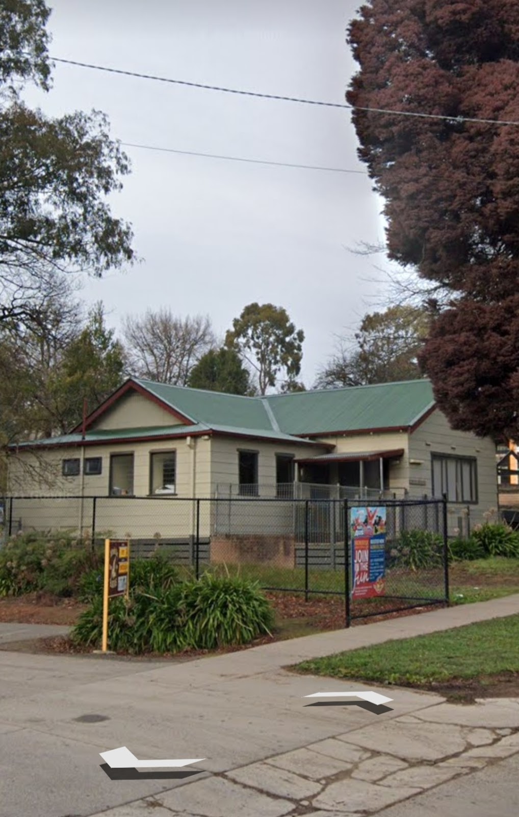 Wellington Cottage - Girl Guides | 2B Moores Rd, Monbulk VIC 3793, Australia | Phone: 0412 441 204