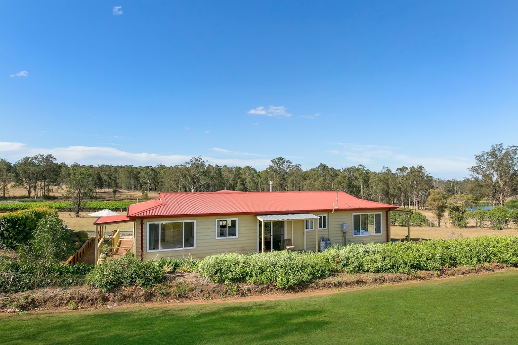 Villa Siena | lodging | 96B Mistletoe Ln, Pokolbin NSW 2320, Australia | 0477010010 OR +61 477 010 010