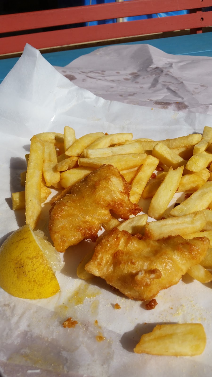 Leeman Fish & Chips | restaurant | 6 Spencer St, Leeman WA 6514, Australia | 0899531005 OR +61 8 9953 1005
