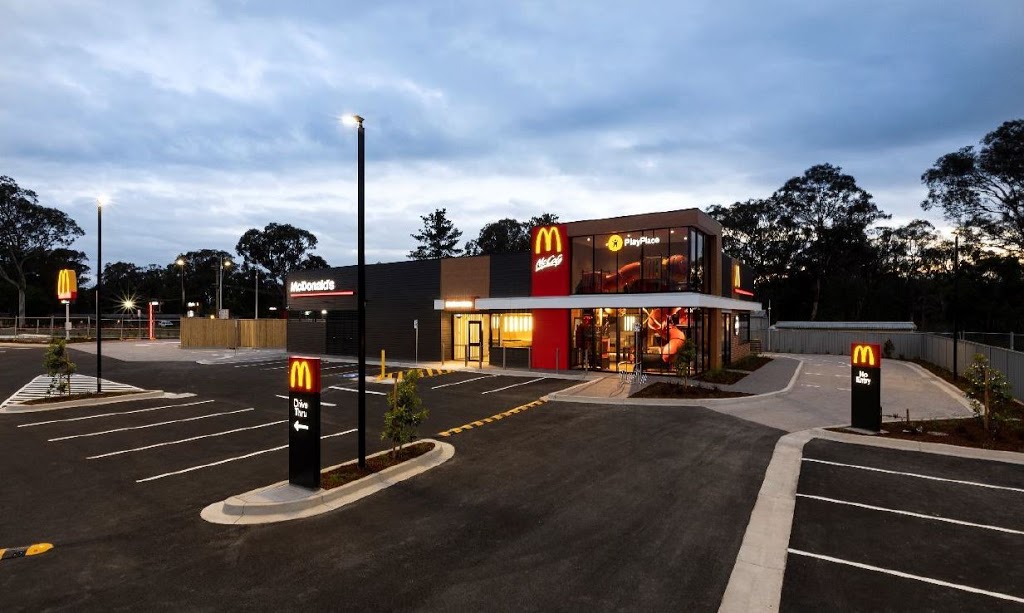 McDonalds Tahmoor | cafe | 2710 Remembrance Driveway, Tahmoor NSW 2573, Australia | 0246834300 OR +61 2 4683 4300