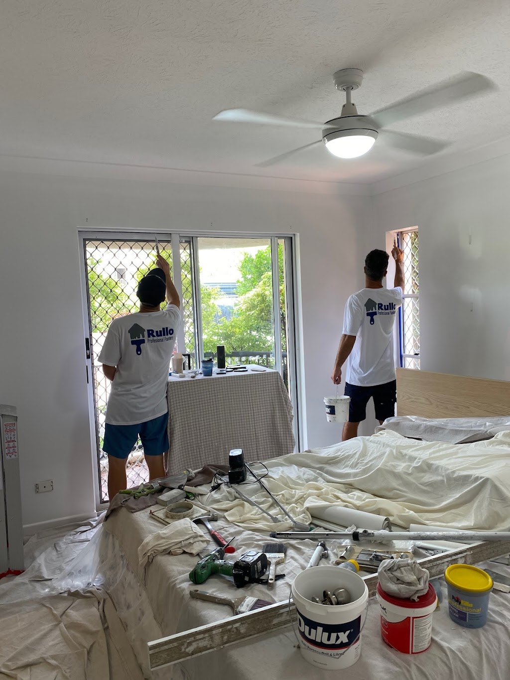 Rullo Professional Painters | 5/107 - 109 Petrel Ave, Mermaid Beach QLD 4218, Australia | Phone: 0477 587 747