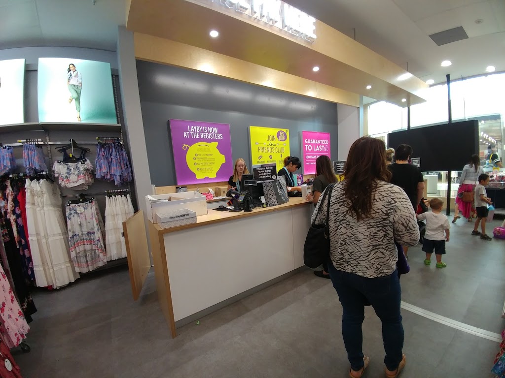 Best&Less | Cockburn Gateways Shopping Centre, Cnr Beelier Drv &, Kwinana Fwy, Success WA 6164, Australia | Phone: (08) 9499 3846