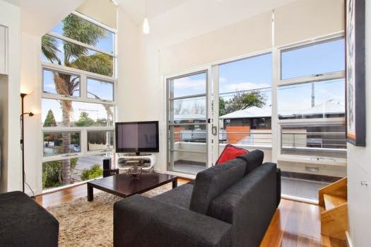 Espresso Apartments | 5/45-47 Nelson St, Melbourne VIC 3183, Australia | Phone: (03) 8400 4352