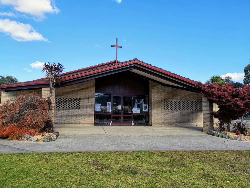 St Patricks Catholic Presbytery | church | 69 Lett St, Lithgow NSW 2790, Australia | 0263513092 OR +61 2 6351 3092