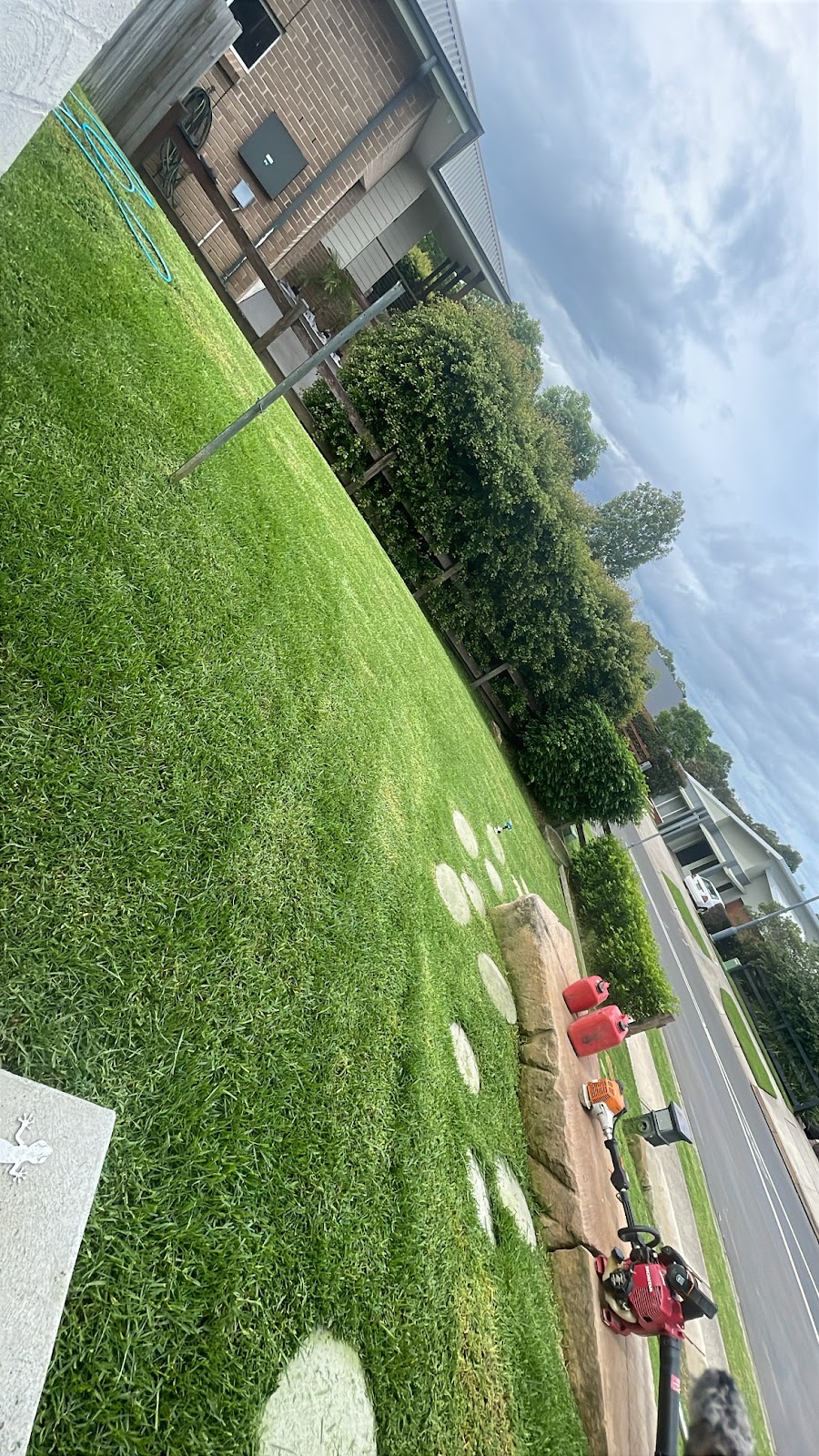 JMP Landscapes | 14 Berrima Rd, Wilton NSW 2571, Australia | Phone: 0401 885 349