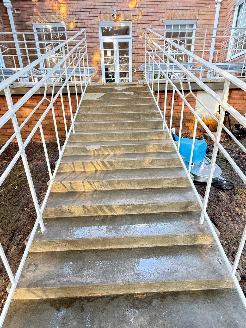 Jet Mate Pressure Cleaning Services | 75 Evans St, Freshwater NSW 2096, Australia | Phone: 0451 718 003