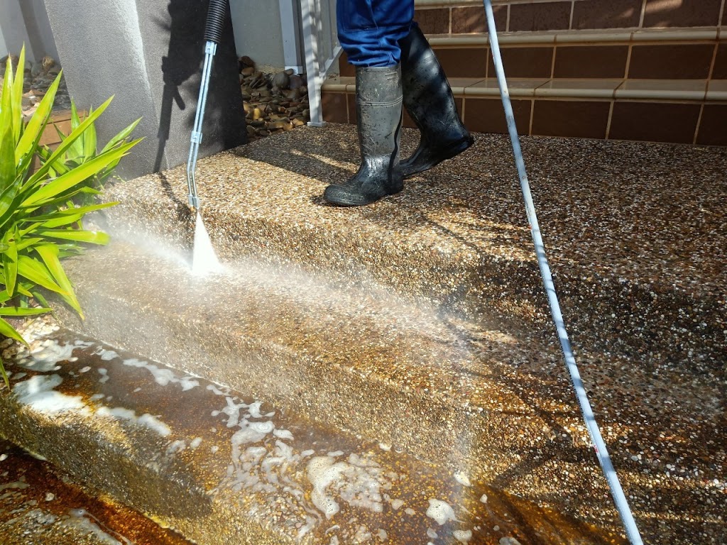 All Window Cleaning | 9 Bausch St, Berwick VIC 3806, Australia | Phone: 0402 777 075