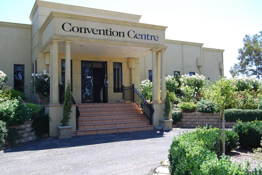 Bairnsdale Sporting & Convention Centre | 117 Great Alpine Rd, Lucknow VIC 3875, Australia | Phone: (03) 5152 5242