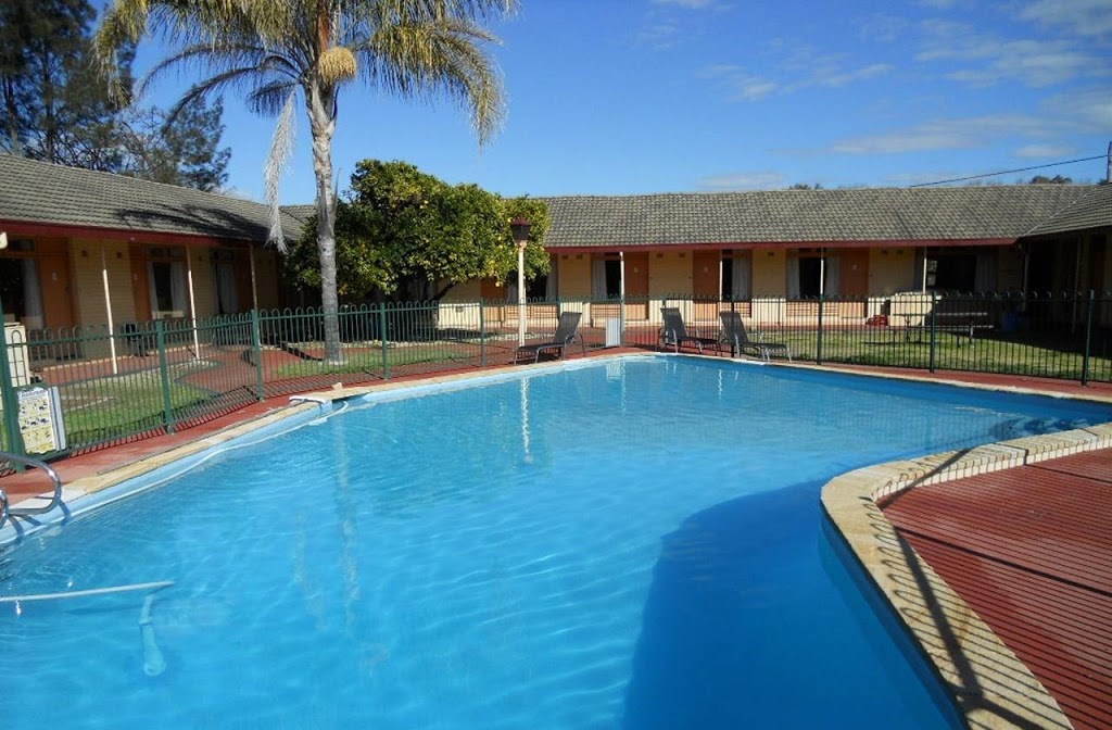 Townhouse Motel Cowra | lodging | 15-19 Kendal St, Cowra NSW 2794, Australia | 0263421055 OR +61 2 6342 1055