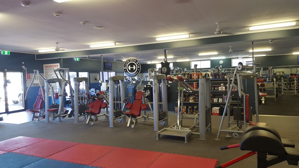 Black Iron Gym And Fitness | gym | 36 MacKenzie St, Blackwater QLD 4717, Australia | 49827125 OR +61 49827125