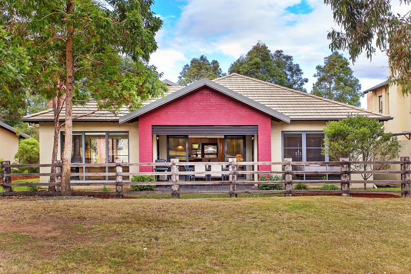 7 Maculata Place - Hunter Valley Holiday House | 7 Maculata Pl, Rothbury NSW 2320, Australia | Phone: (02) 4998 2400
