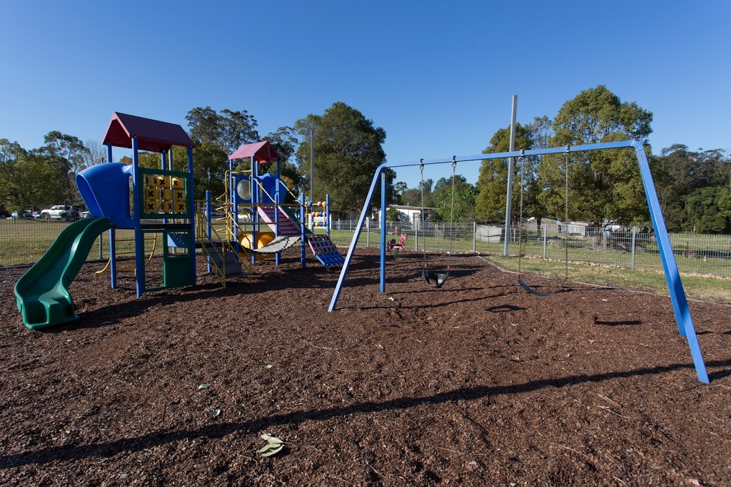 Community Hall Reserve Playground | 120 Wyee Rd, Wyee NSW 2259, Australia | Phone: (02) 4921 0333